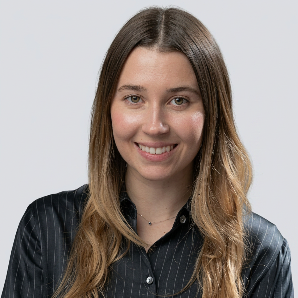 Carly Grossman, CO-FOUNDER & VP OF DEVELOPMENT